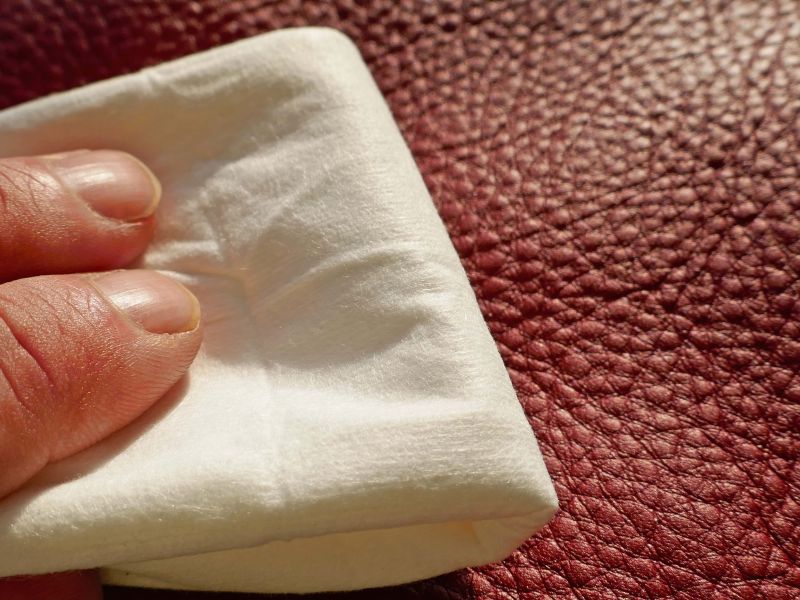 COLOURLOCK New Leather Care & Protection Kit - Mild Leather Cleaner & Protection Shield