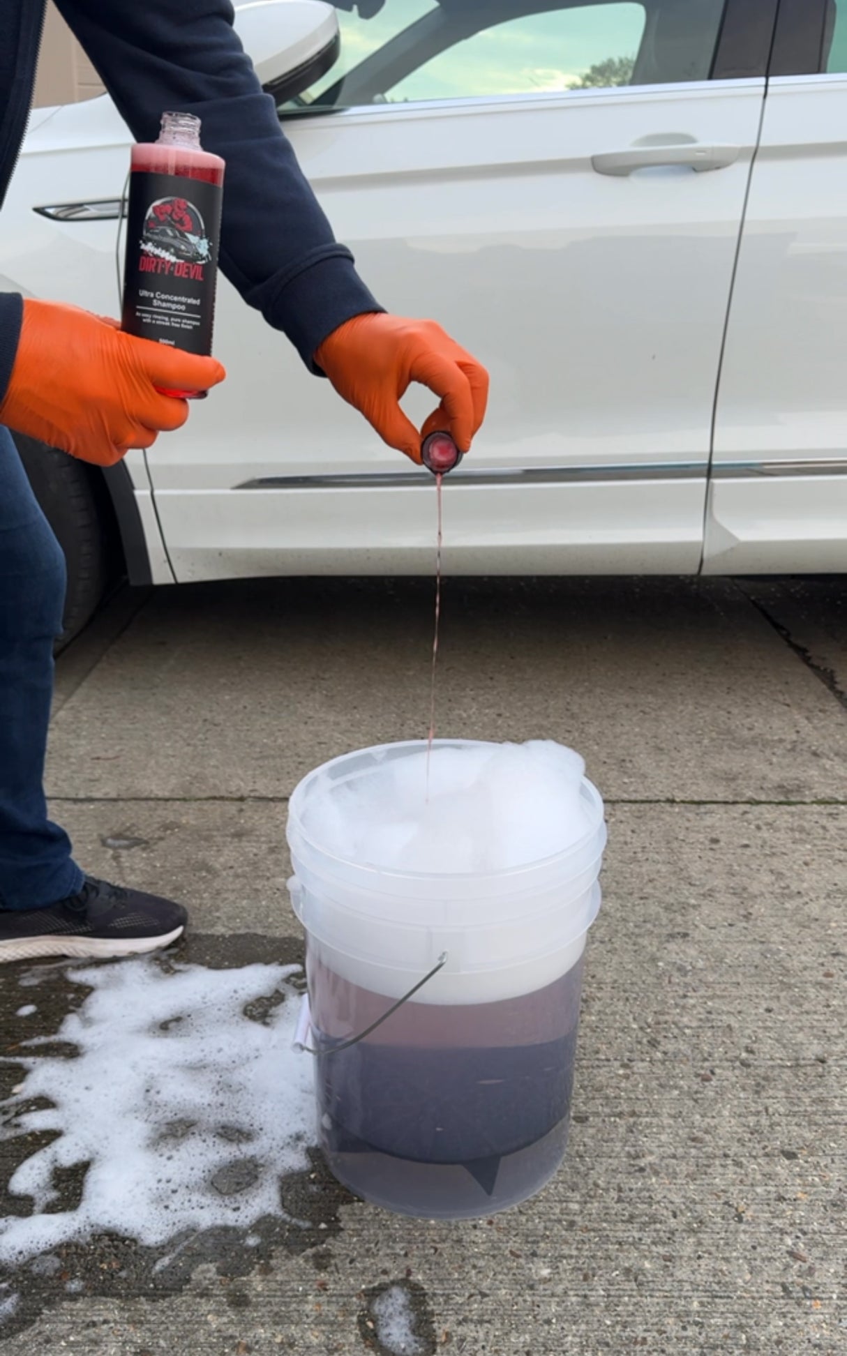 DIRTY DEVIL Devils Blood Ultra Concentrated Shampoo