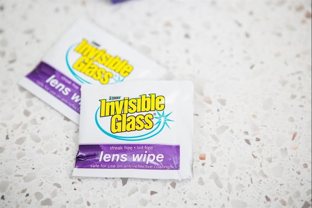 Invisible Glass Lens Wipes - Clean Glasses, Smartphones and Tablets