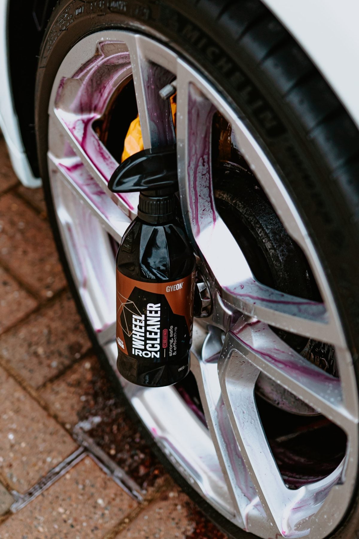 GYEON Q²M Iron Wheel Cleaner REDEFINED