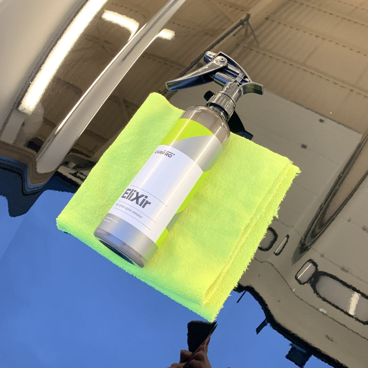 CarPro Elixir Ceramic Quick Detailer - Hydrophobic Properties & Gloss