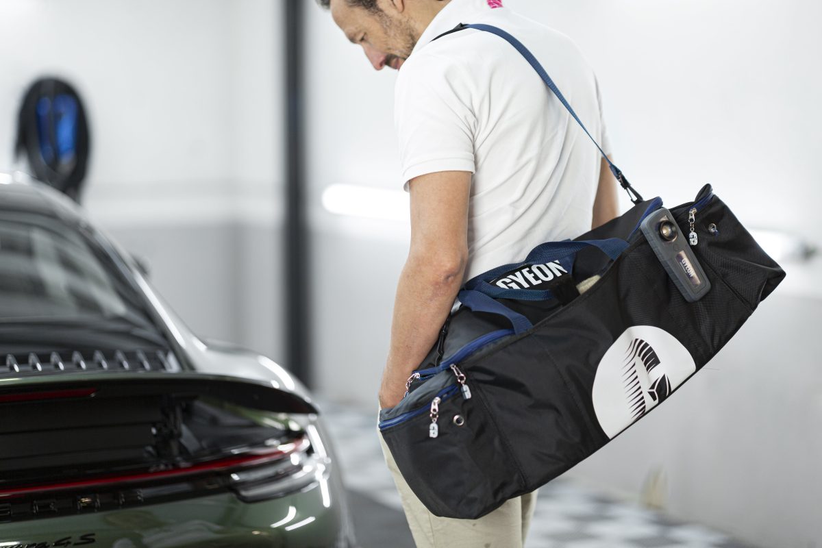 GYEON Q²M Large Detailing Kit Bag