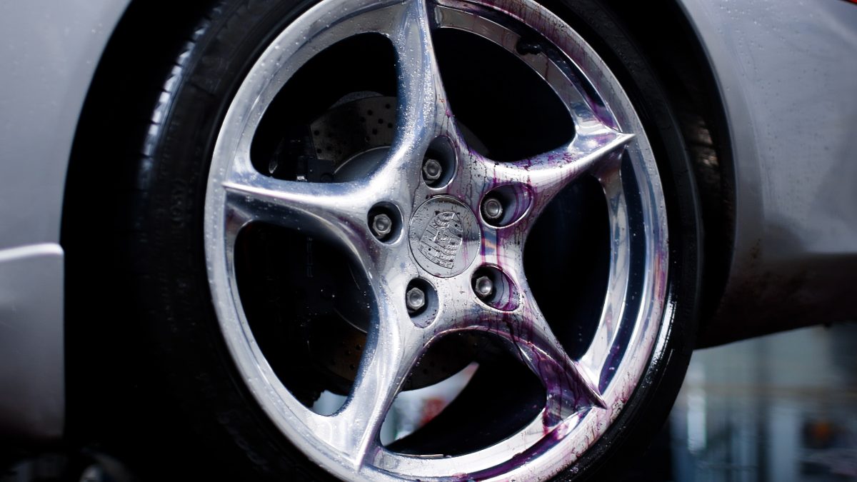 GYEON Q²M Iron Wheel Cleaner REDEFINED